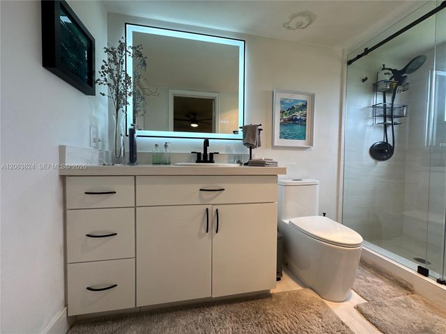 13550 SW 6th Court 301A, Pembroke Pines, FL 33027