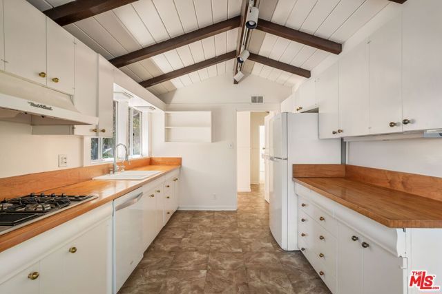 756 Kingman Avenue, Santa Monica, CA 90402