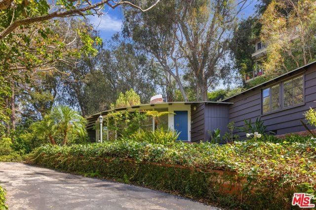 756 Kingman Avenue, Santa Monica, CA 90402