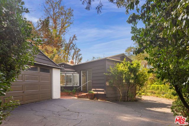 756 Kingman Avenue, Santa Monica, CA 90402