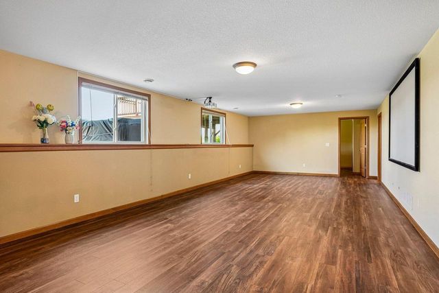 6504 Heritage AVENUE, Mount Pleasant, WI 53406