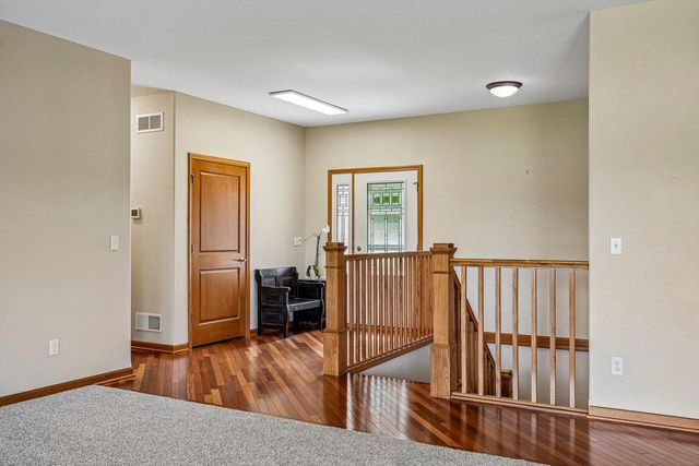 6504 Heritage AVENUE, Mount Pleasant, WI 53406