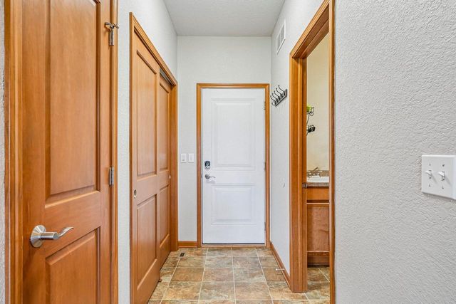 6504 Heritage AVENUE, Mount Pleasant, WI 53406