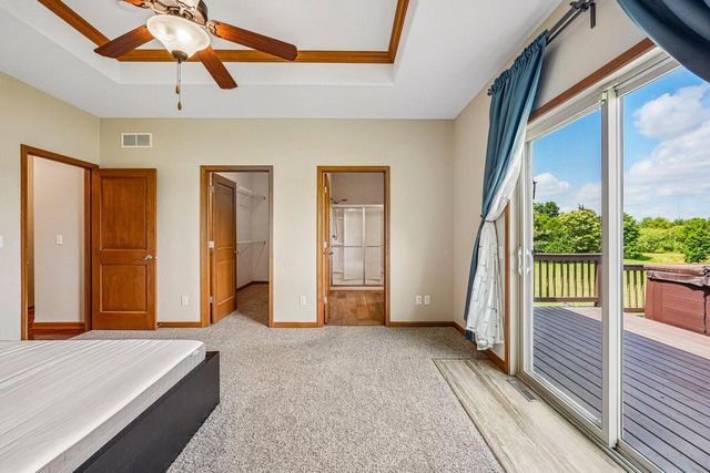 6504 Heritage AVENUE, Mount Pleasant, WI 53406