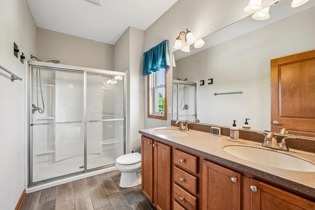 6504 Heritage AVENUE, Mount Pleasant, WI 53406