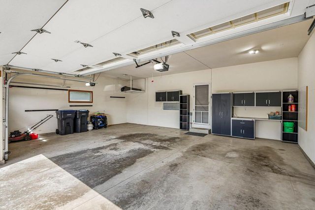 6504 Heritage AVENUE, Mount Pleasant, WI 53406