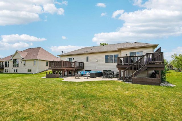6504 Heritage AVENUE, Mount Pleasant, WI 53406