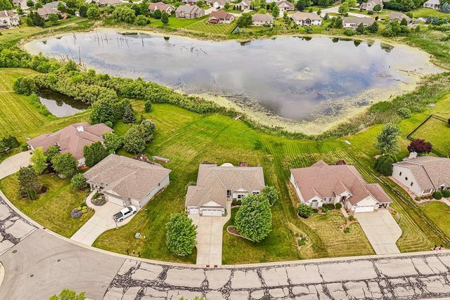 6504 Heritage AVENUE, Mount Pleasant, WI 53406
