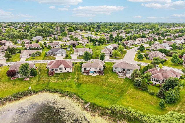 6504 Heritage AVENUE, Mount Pleasant, WI 53406