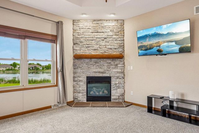 6504 Heritage AVENUE, Mount Pleasant, WI 53406