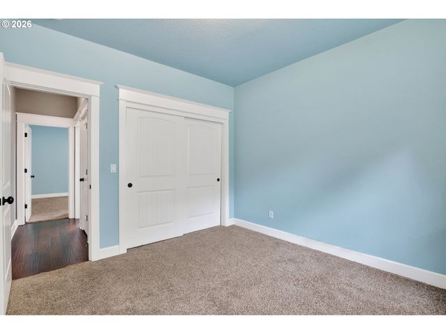 13286 Sw MAPLECREST Ct, Portland, OR 97223