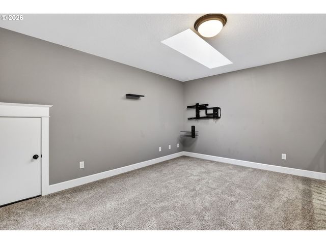 13286 Sw MAPLECREST Ct, Portland, OR 97223