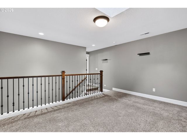 13286 Sw MAPLECREST Ct, Portland, OR 97223