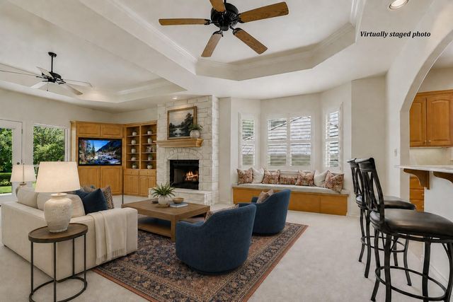 232 Fault Line DR, Horseshoe Bay, TX 78657