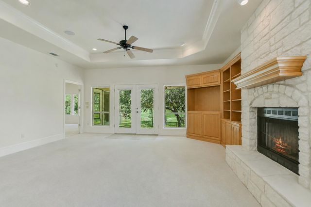 232 Fault Line DR, Horseshoe Bay, TX 78657
