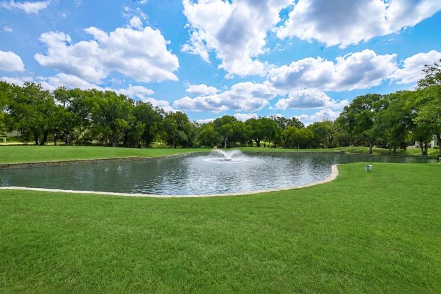 232 Fault Line DR, Horseshoe Bay, TX 78657