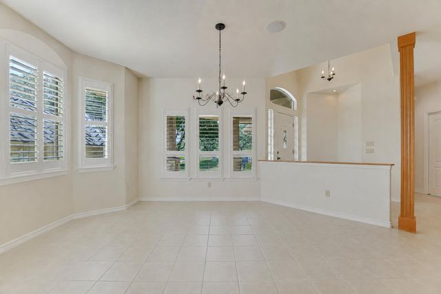 232 Fault Line DR, Horseshoe Bay, TX 78657