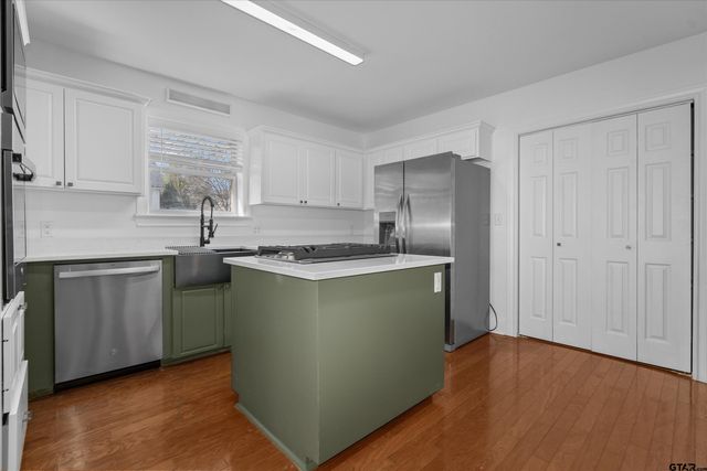 627 W 2nd St., Tyler, TX 75701