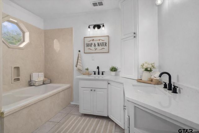 627 W 2nd St., Tyler, TX 75701