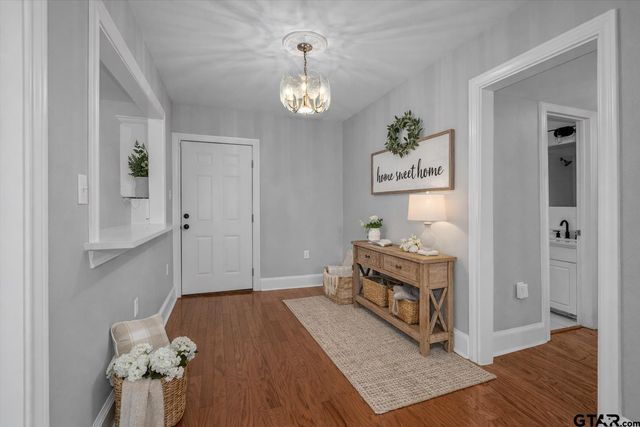 627 W 2nd St., Tyler, TX 75701