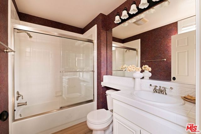 2326 Sunny Point Street, Thousand Oaks, CA 91362