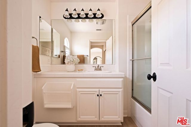 2326 Sunny Point Street, Thousand Oaks, CA 91362