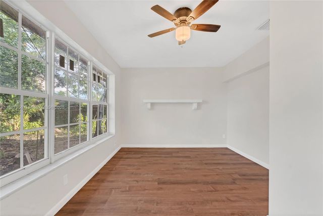 550 SW 38th Ter 0, Fort Lauderdale, FL 33312