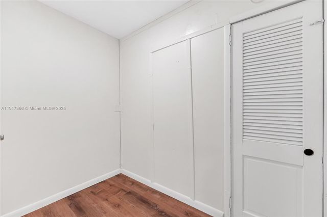 550 SW 38th Ter 0, Fort Lauderdale, FL 33312