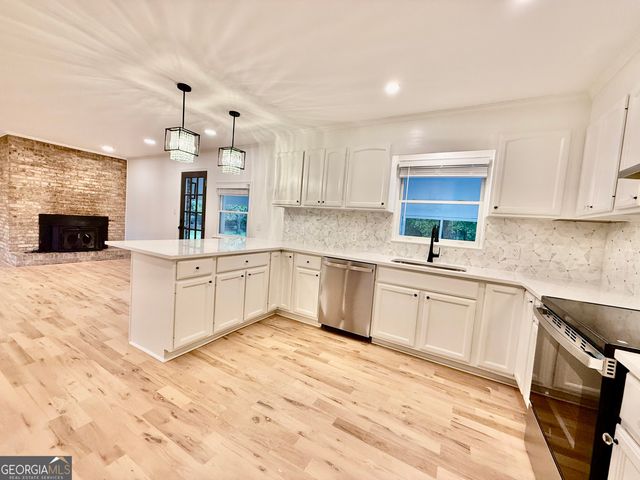 119 Walker Road NW, Cartersville, GA 30121