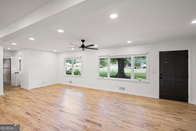 119 Walker Road NW, Cartersville, GA 30121