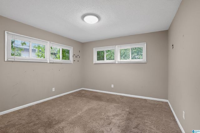 408 CREST DRIVE, Fairfield, AL 35064