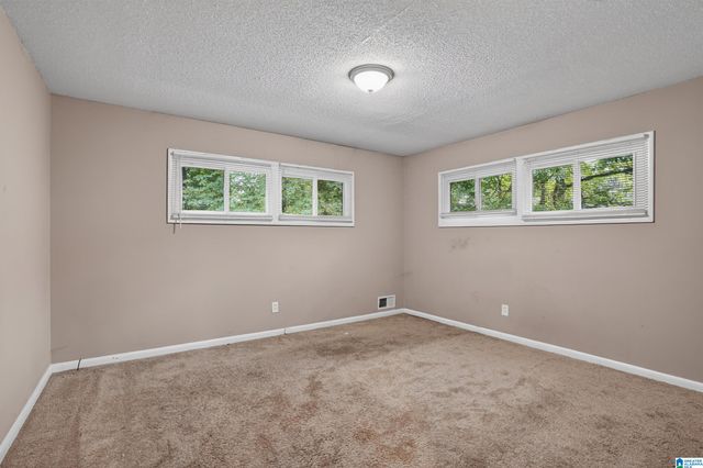 408 CREST DRIVE, Fairfield, AL 35064