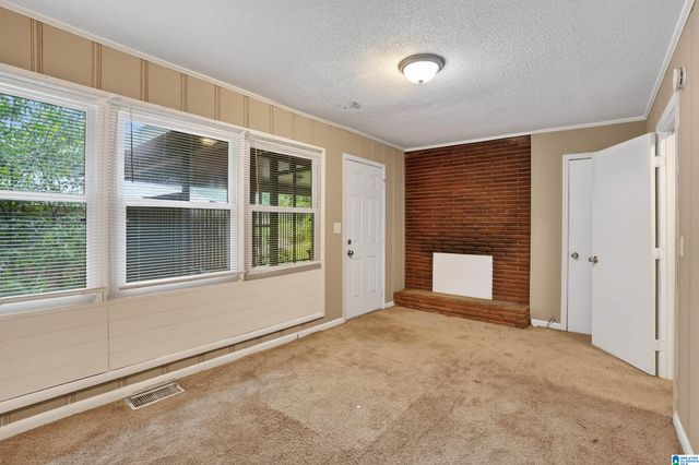408 CREST DRIVE, Fairfield, AL 35064