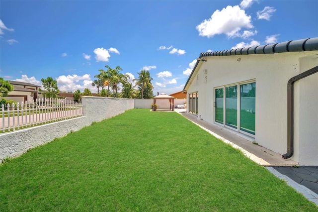 3125 SW 108th Ave, Miami, FL 33165