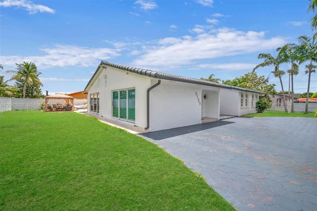 3125 SW 108th Ave, Miami, FL 33165