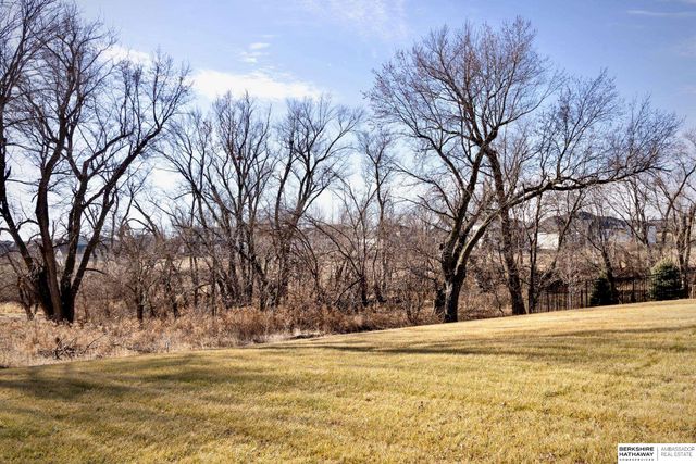 20529 Kansas Avenue, Elkhorn, NE 68022