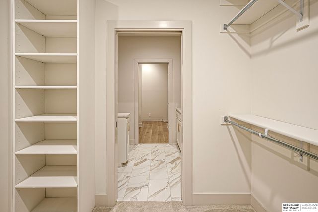 20529 Kansas Avenue, Elkhorn, NE 68022