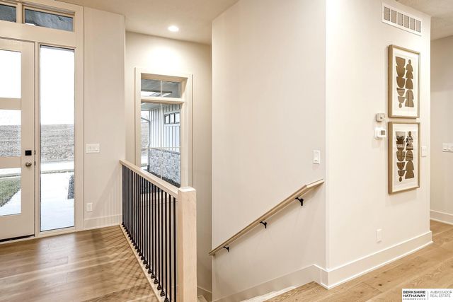 20529 Kansas Avenue, Elkhorn, NE 68022