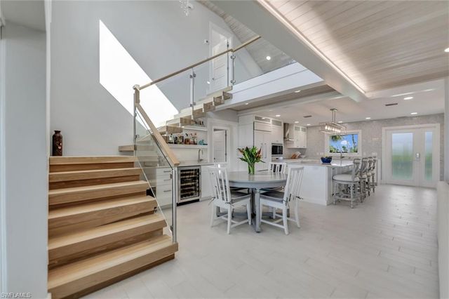 27 Beach Homes, Captiva, FL 33924