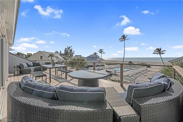 27 Beach Homes, Captiva, FL 33924