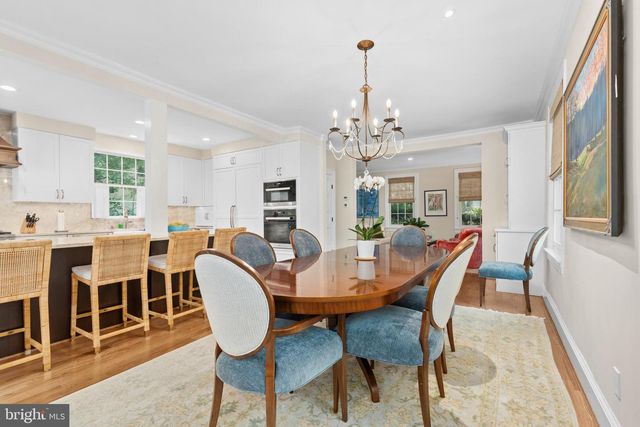 4310 CATHEDRAL AVE NW, Washington, DC 20016