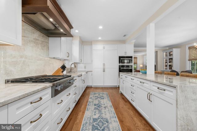 4310 CATHEDRAL AVE NW, Washington, DC 20016