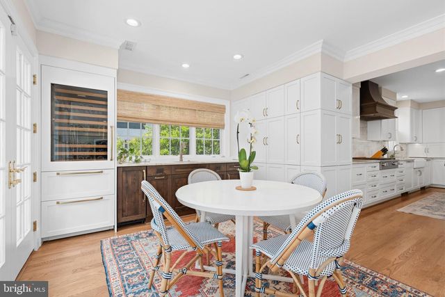 4310 CATHEDRAL AVE NW, Washington, DC 20016