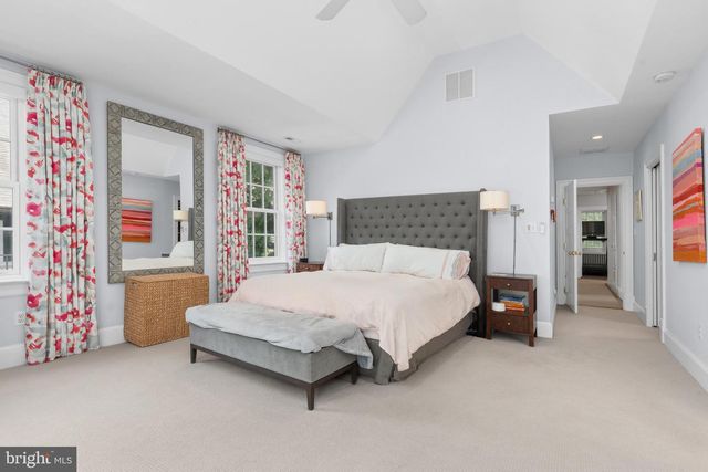 4310 CATHEDRAL AVE NW, Washington, DC 20016