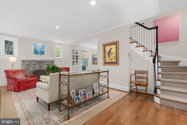 4310 CATHEDRAL AVE NW, Washington, DC 20016