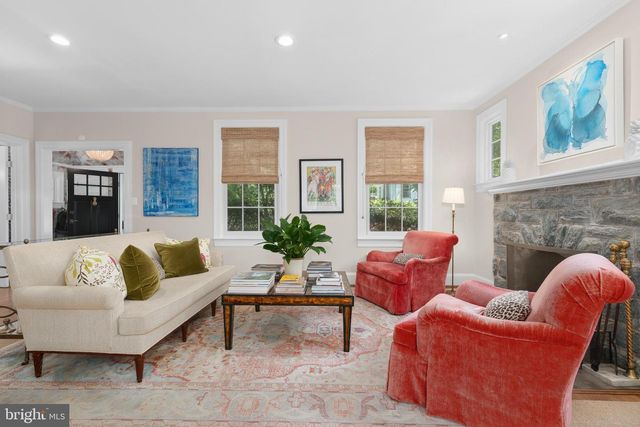 4310 CATHEDRAL AVE NW, Washington, DC 20016