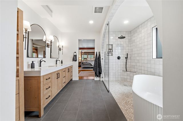7320 69th Avenue SE, Snohomish, WA 98290