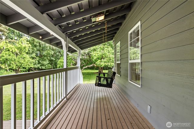 7320 69th Avenue SE, Snohomish, WA 98290