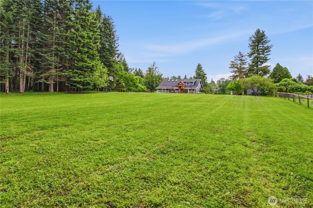 7320 69th Avenue SE, Snohomish, WA 98290