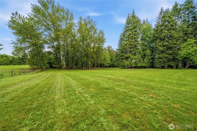7320 69th Avenue SE, Snohomish, WA 98290